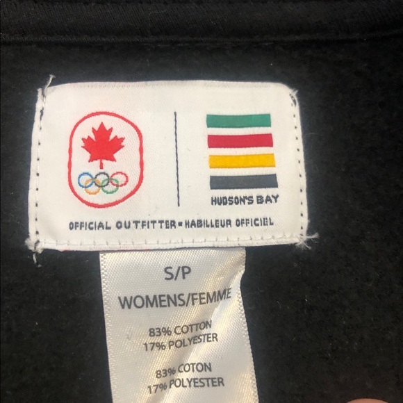 Team Canada Hudson’s Bay Olympic zipper sweater spring wardrobe winter layers - Picture 5 of 5